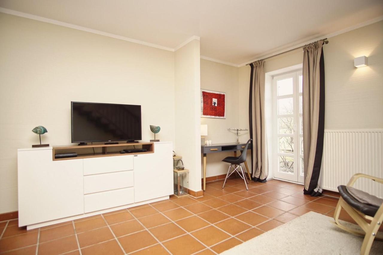 Strandnahe Ferienwohnung Mit Eigener Terrasse - Feriendorf Bakenberg Fewo D06 Dranske Esterno foto