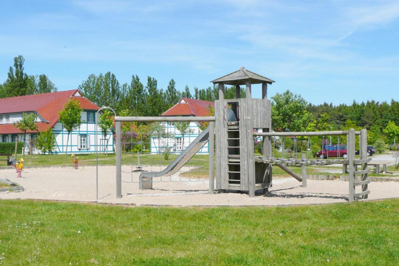 Strandnahe Ferienwohnung Mit Eigener Terrasse - Feriendorf Bakenberg Fewo D06 Dranske Esterno foto
